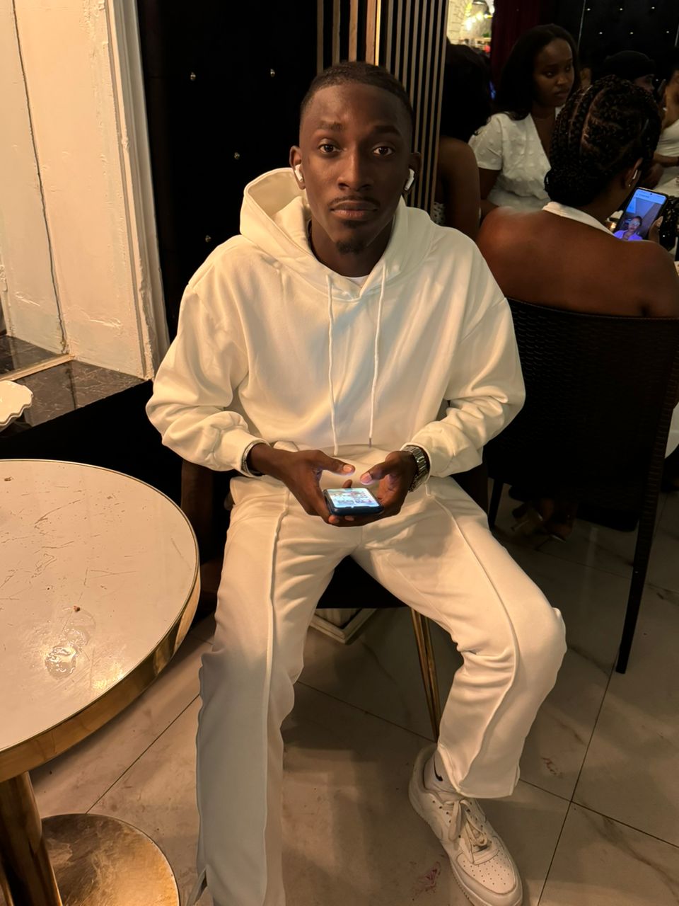 ALIBI CHRISTIAN AYO NZE